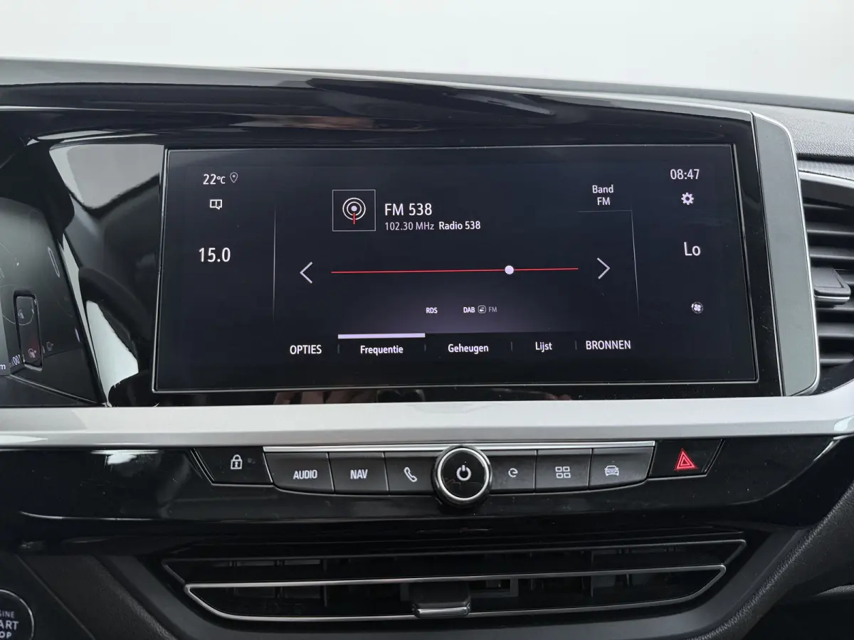 1.6 Turbo Plug-In Hybrid GS Line | Adaptieve Cruise Control | Stoel en stuurwiel verwarming | | Achteruitrijcamera | Afwijkende dakkleur | Apple Carplay/Android Auto|telefoonintegratie premi