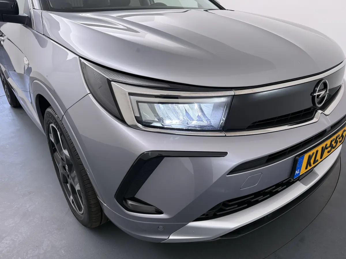 1.6 Turbo Plug-In Hybrid GS Line | Adaptieve Cruise Control | Stoel en stuurwiel verwarming | | Achteruitrijcamera | Afwijkende dakkleur | Apple Carplay/Android Auto|telefoonintegratie premi