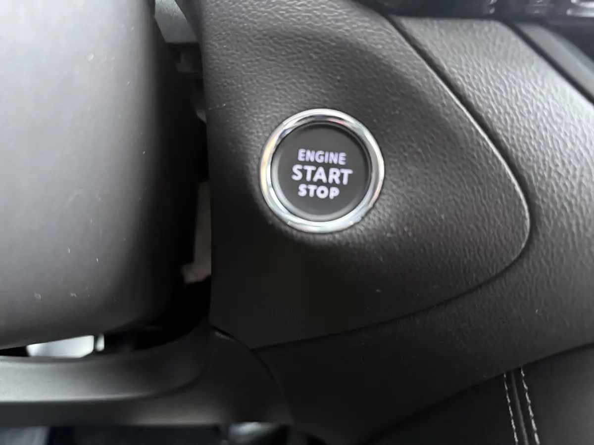 1.6 Turbo Plug-In Hybrid GS Line | Adaptieve Cruise Control | Stoel en stuurwiel verwarming | | Achteruitrijcamera | Afwijkende dakkleur | Apple Carplay/Android Auto|telefoonintegratie premi