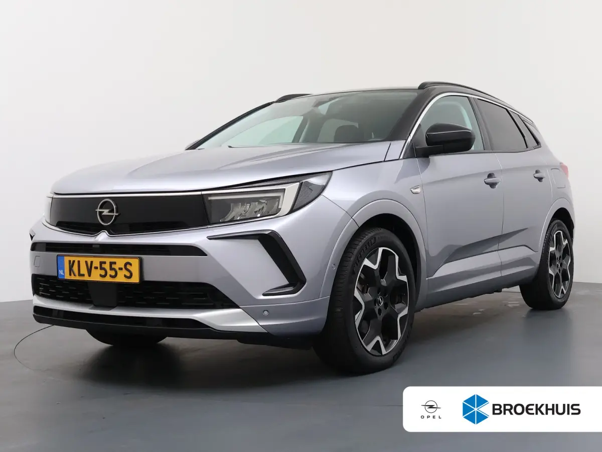 1.6 Turbo Plug-In Hybrid GS Line | Adaptieve Cruise Control | Stoel en stuurwiel verwarming | | Achteruitrijcamera | Afwijkende dakkleur | Apple Carplay/Android Auto|telefoonintegratie premi