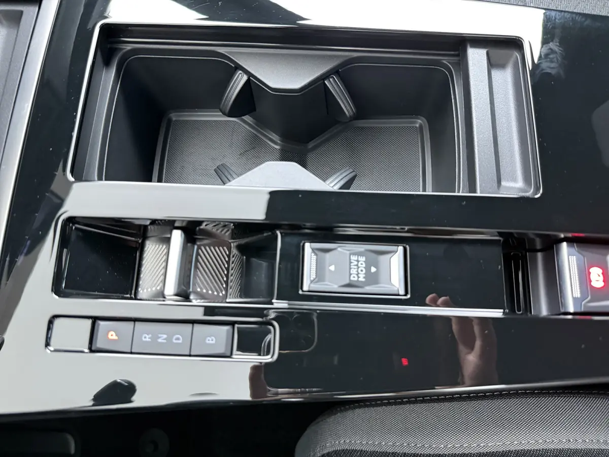 Business Edition | ND | 11 kW boordlader (3-fase) | Achteruitrijcamera | Adaptive Cruise Control