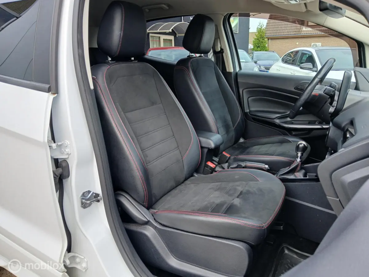 1.0 EcoBoost ST-Line 140 PK