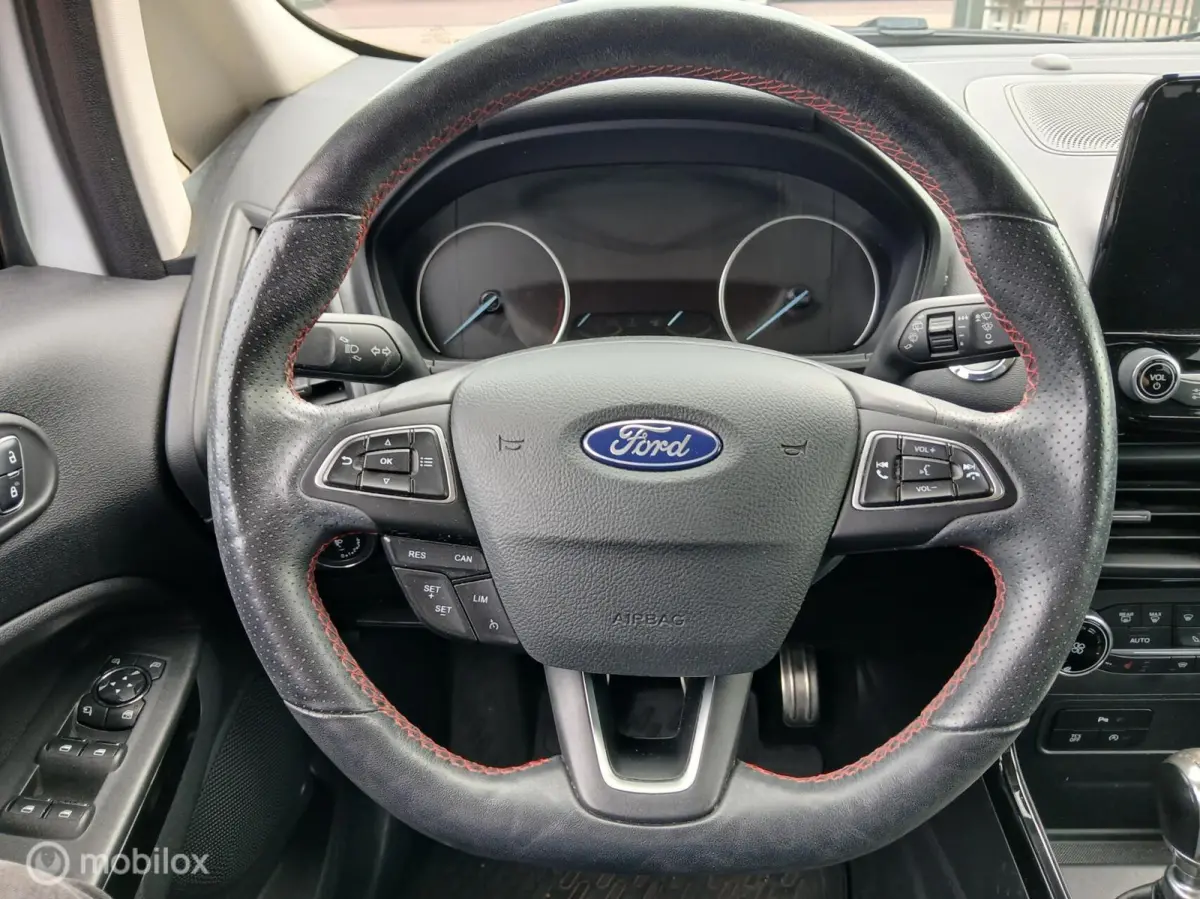 1.0 EcoBoost ST-Line 140 PK
