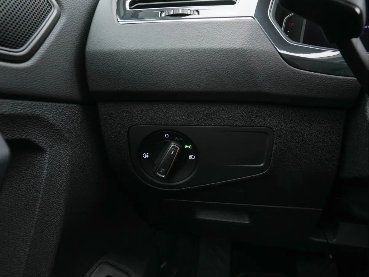 1.5 TSI Life Business Mild-Hybrid (INCL-BTW) Aut. *FULL-LED | ERGONOMIC-SPORTSEATS | KEYLESS | DAB | CARPLAY | ADAPTIVE-CRUISE | PRIVACY-GLASS | NAVI-FULLMAP | DIGI-COCKPIT | SHIFTPADDLES | 