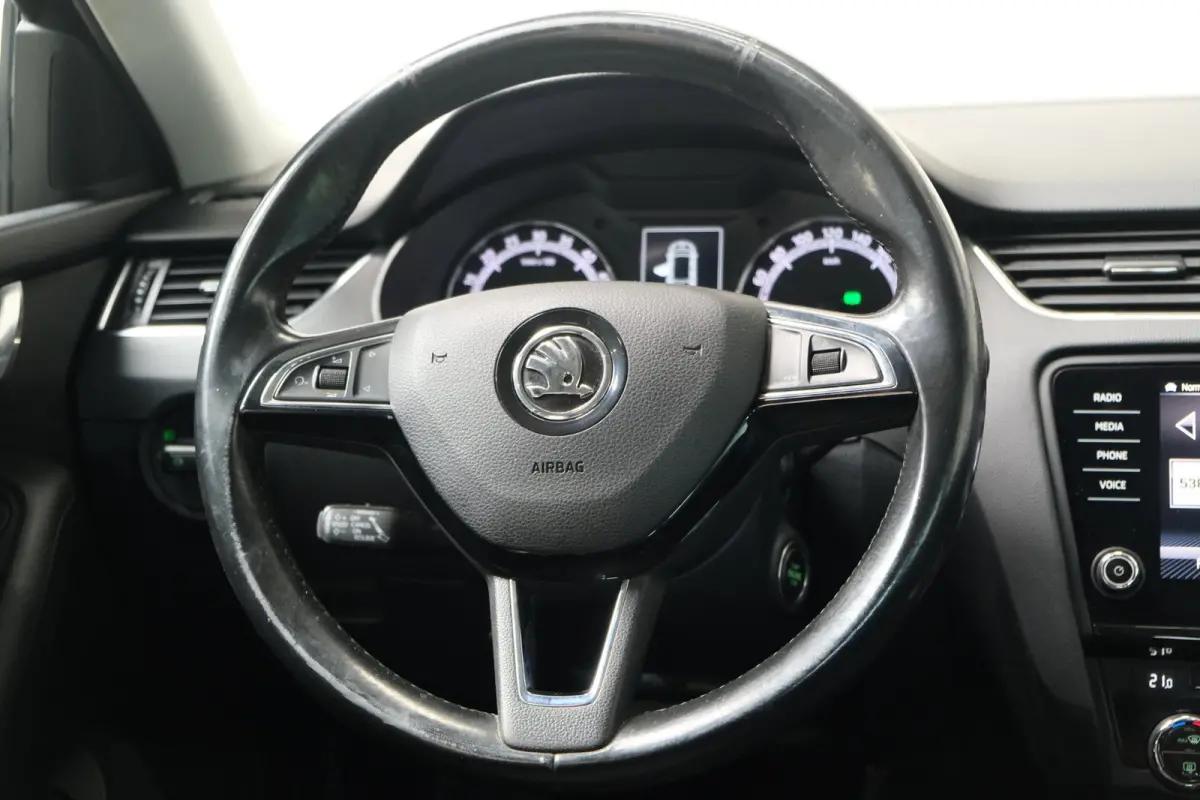 2.0 TDI Greentech Style Automaat > Export netto €6750,- <