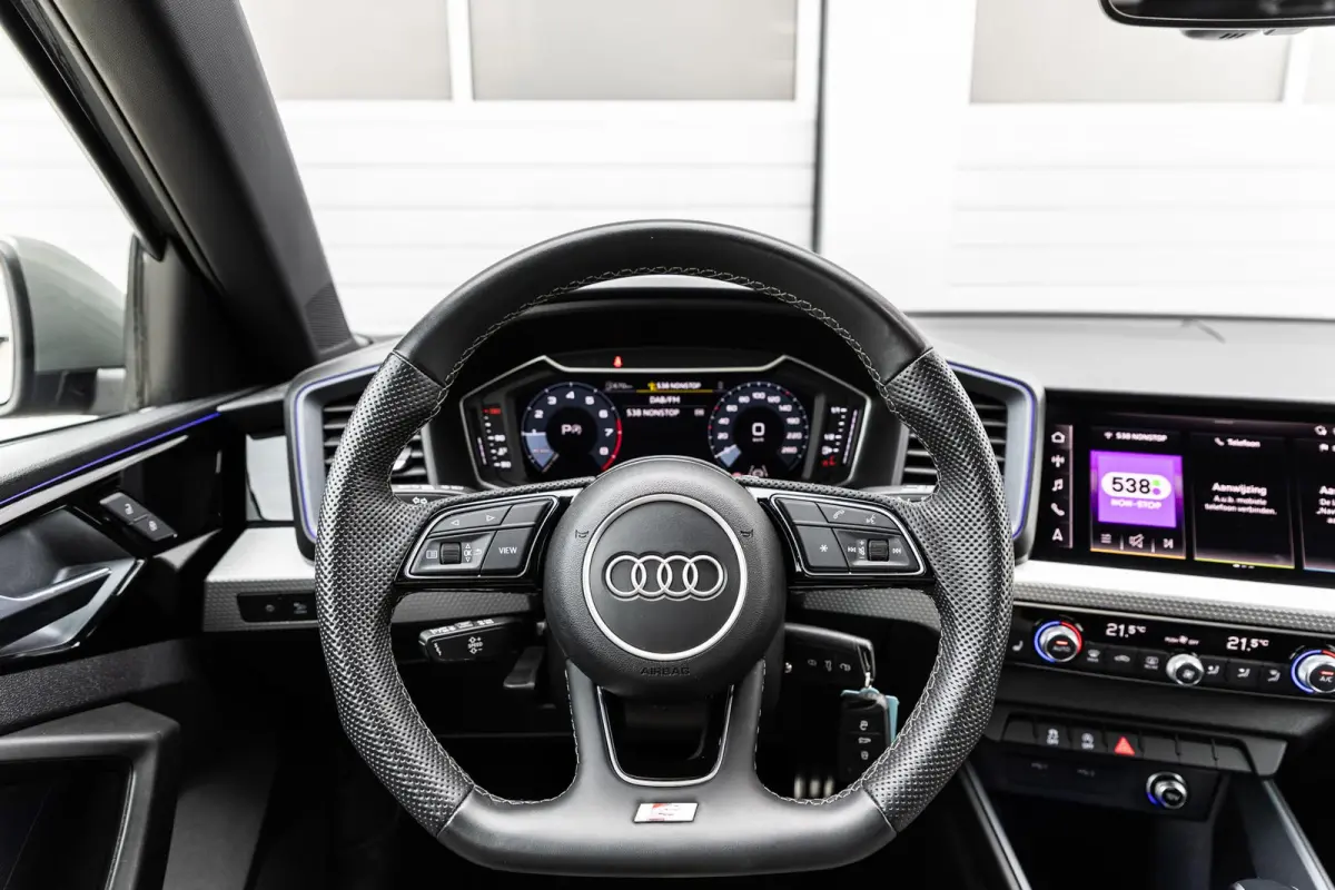 35 TFSI 150pk S-tronic S edition | Stoelverwarming | Autom. Airco | Afgevlakt Sportstuur