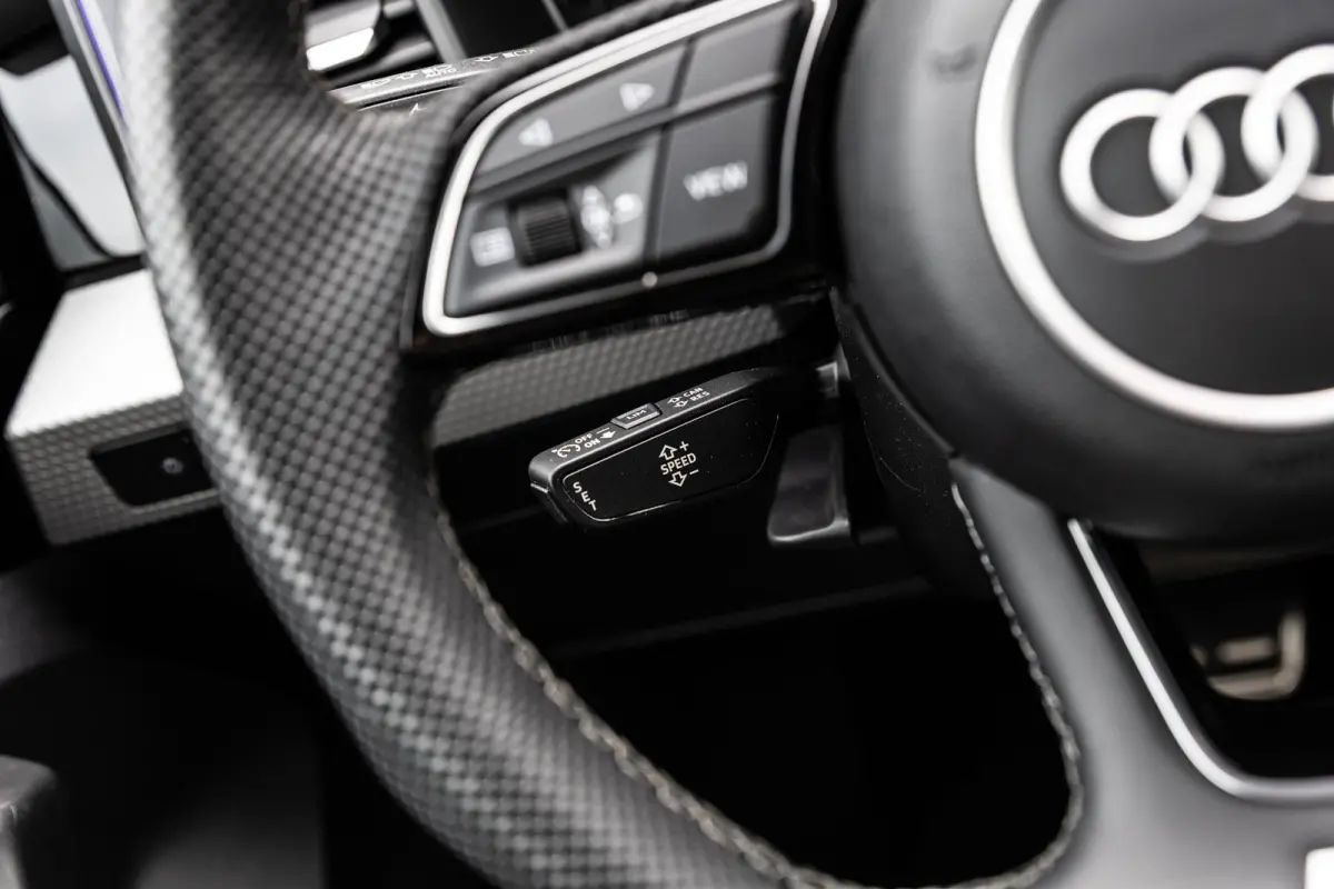 35 TFSI 150pk S-tronic S edition | Stoelverwarming | Autom. Airco | Afgevlakt Sportstuur