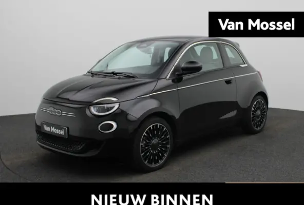 500e 42 kWh La Prima | CAMERA | PARKEERSENSOREN V+A | DODEHOEK DETECTIE | ADAPTIEF CRUISE CONTROL | KEYLESS |