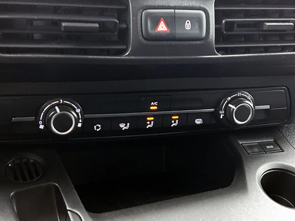 1.2 130pk AUT. CAMERA | NAVI & CARPLAY | ALLE MILIEUZONES