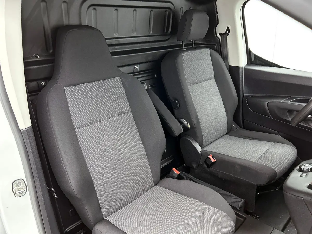 1.2 130pk AUT. CAMERA | NAVI & CARPLAY | ALLE MILIEUZONES