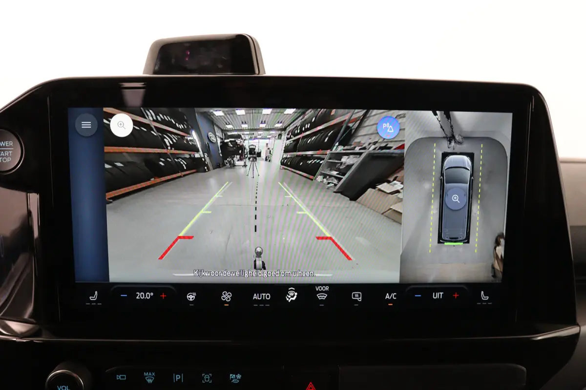 320 2.5 PHEV L2H1 Sport DC | Trekhaak | 360* Camera | Adaptieve Cruise Control | Stoel & Stuurverwarming | Navigatie | Dodehoek |