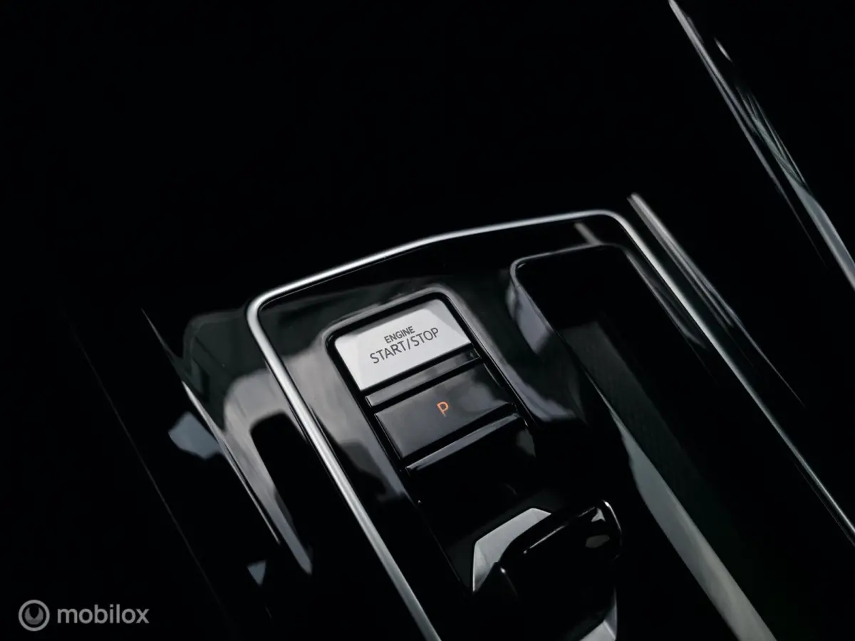 1.5 eTSI R-Line / Sfeer / Carplay / Camera