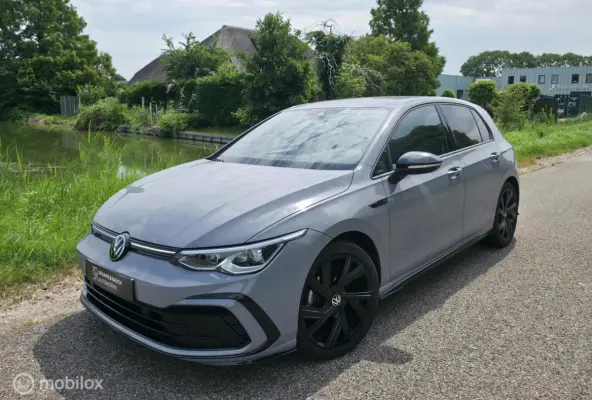 1.5 eTSI R-Line / Sfeer / Carplay / Camera