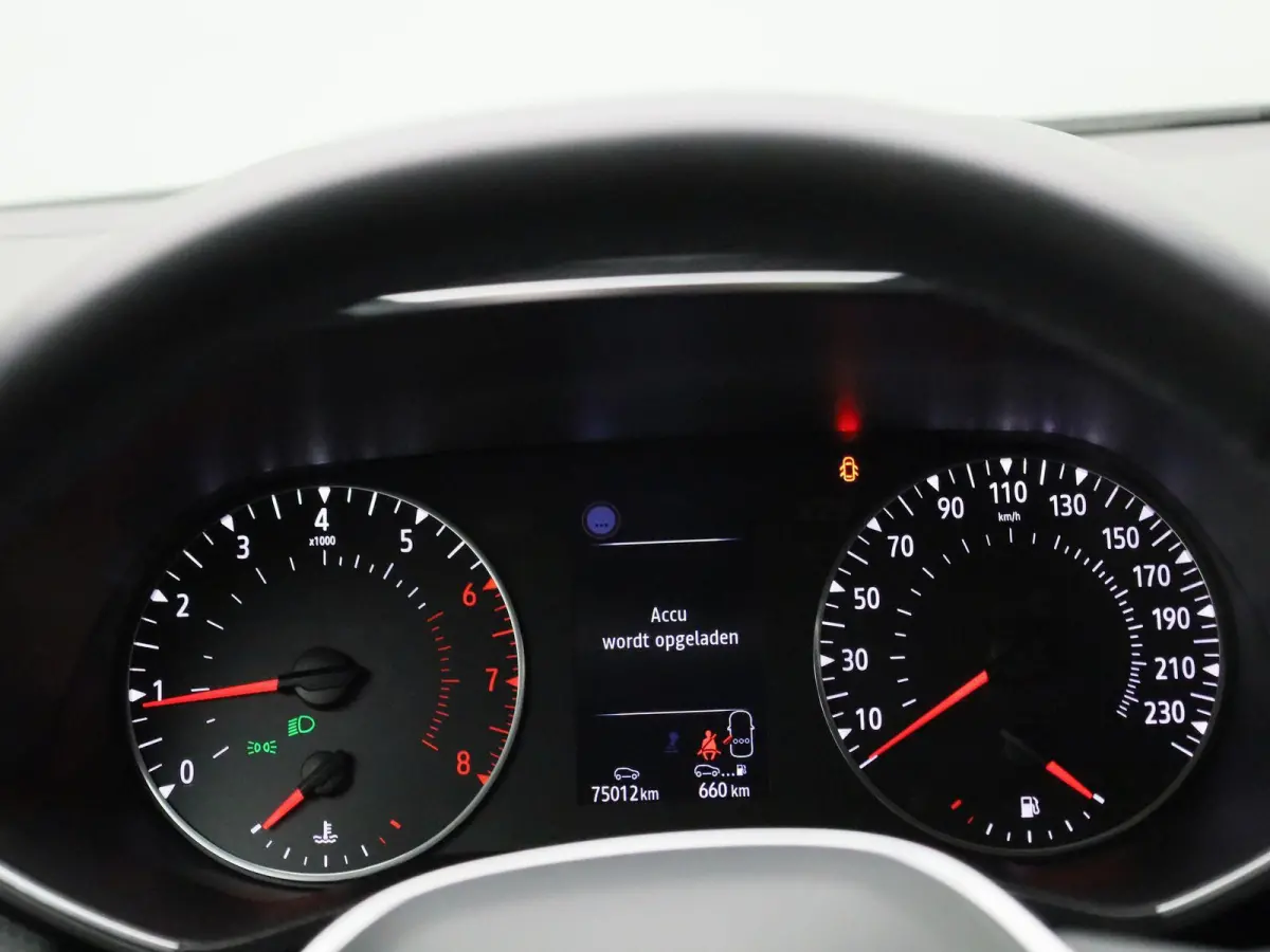 1.0 TCe Zen | Cruise control | Bluetooth | Apple carplay/Android auto | Airco