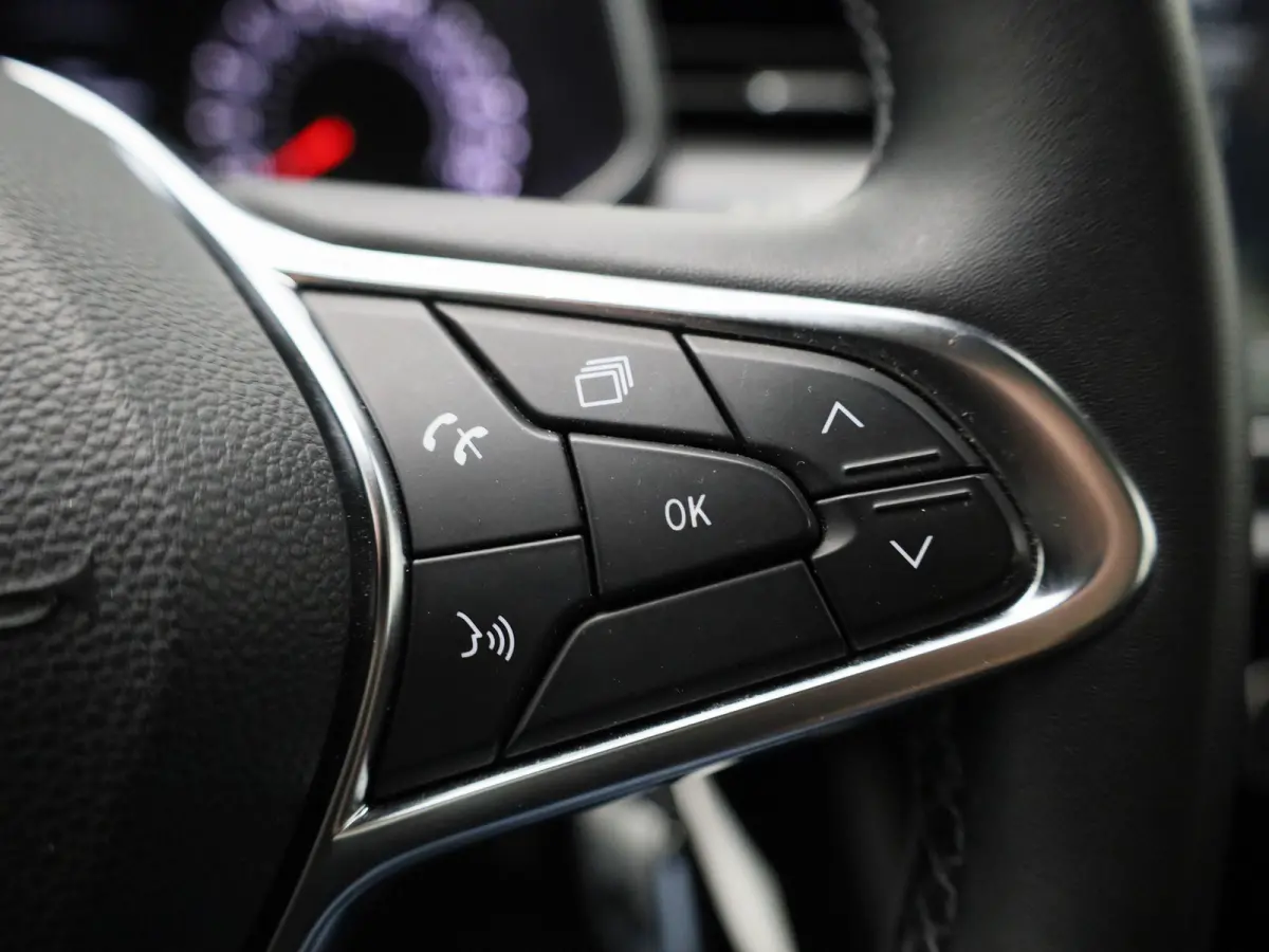 1.0 TCe Zen | Cruise control | Bluetooth | Apple carplay/Android auto | Airco