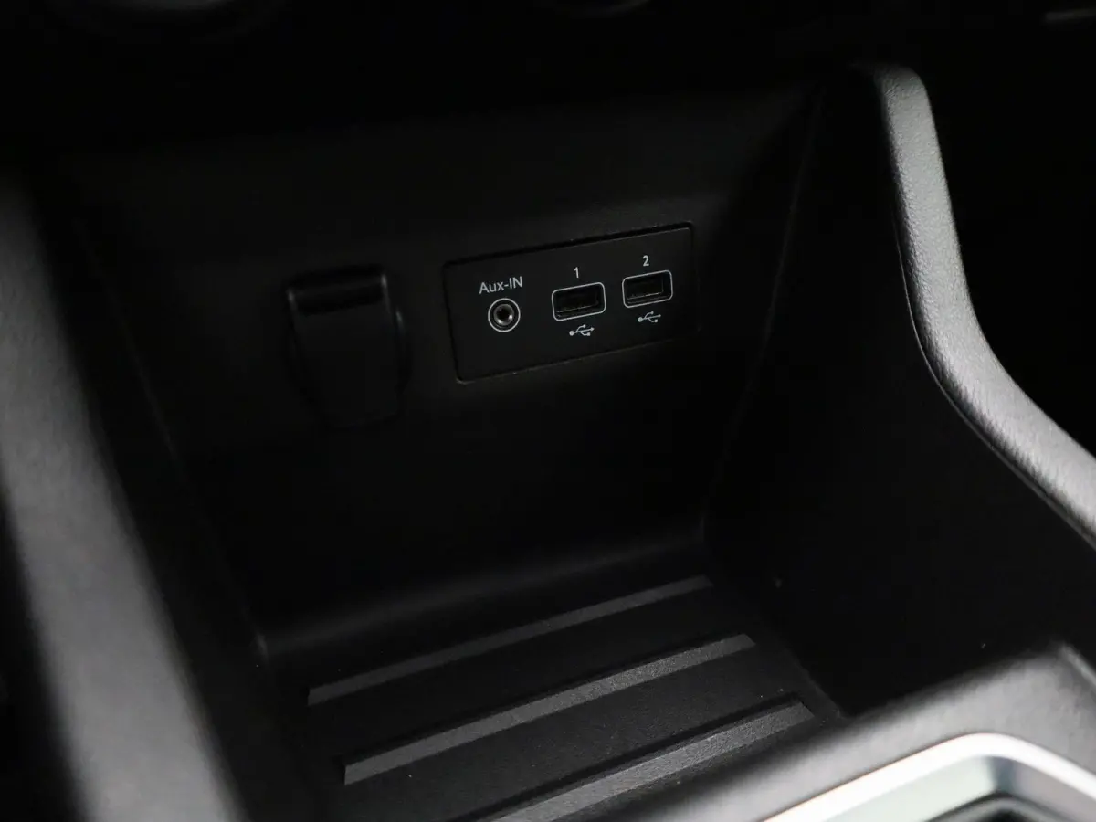 1.0 TCe Zen | Cruise control | Bluetooth | Apple carplay/Android auto | Airco