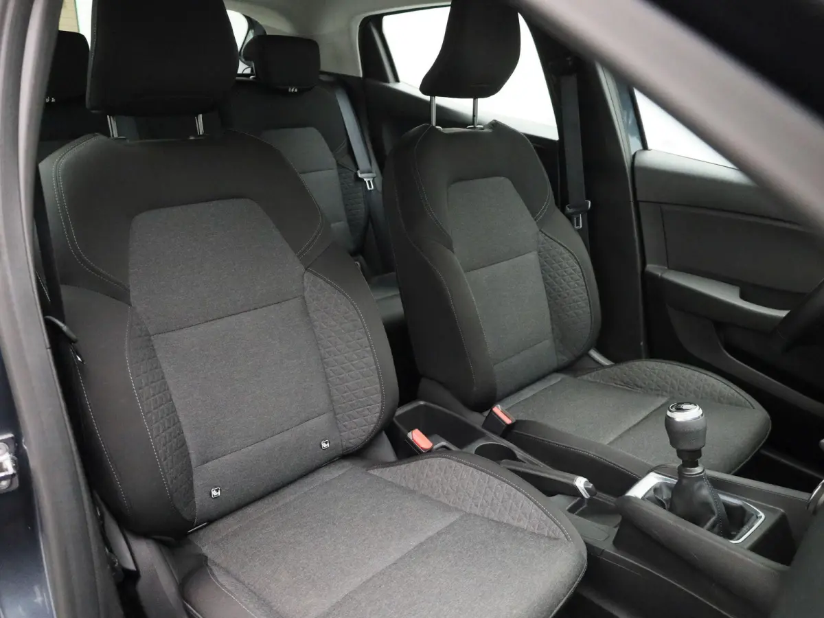 1.0 TCe Zen | Cruise control | Bluetooth | Apple carplay/Android auto | Airco