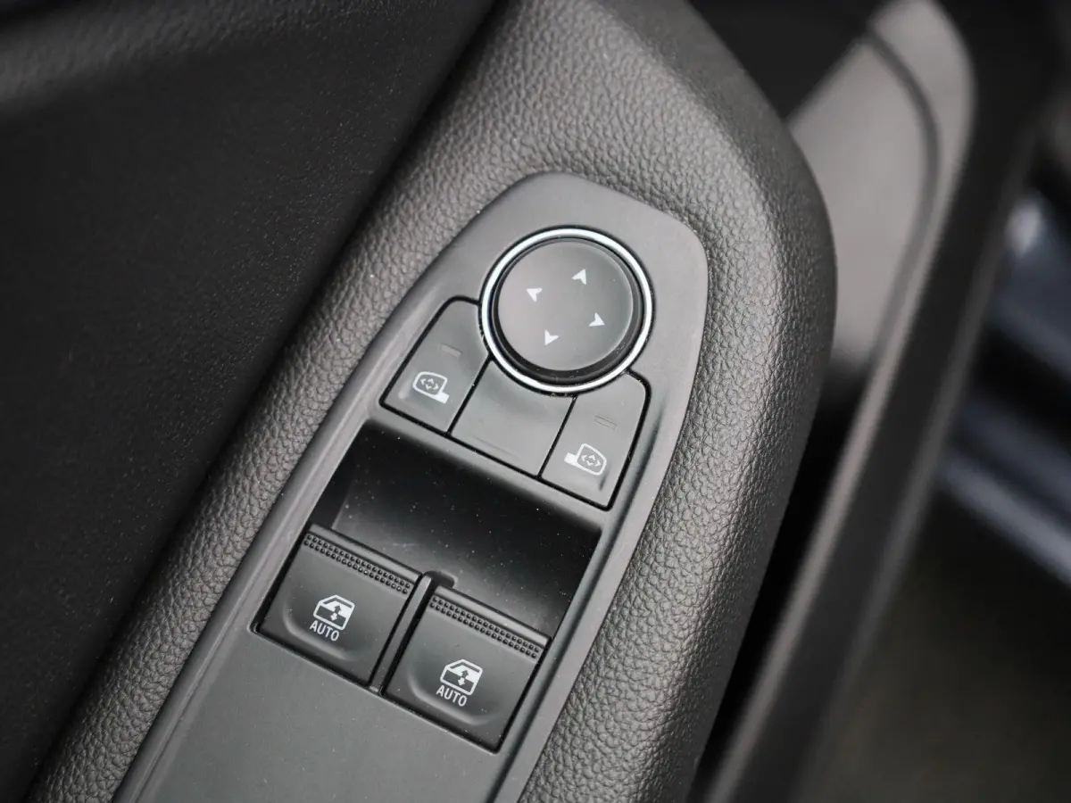 1.0 TCe Zen | Cruise control | Bluetooth | Apple carplay/Android auto | Airco