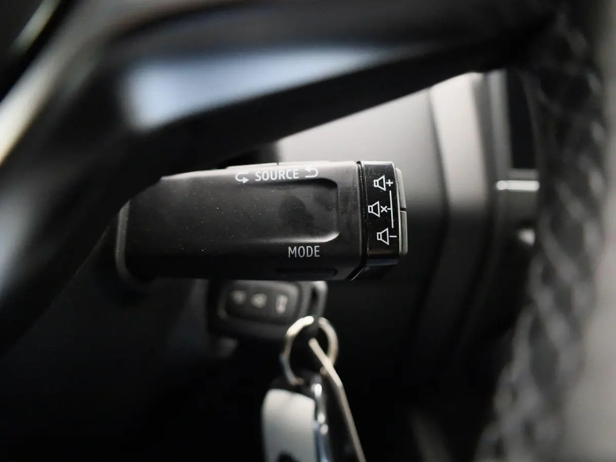 1.0 TCe Zen | Cruise control | Bluetooth | Apple carplay/Android auto | Airco