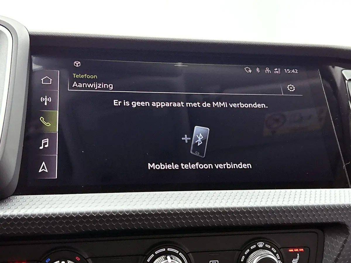 25 TFSI Pro Line 95 PK 1 eerdere eigenaar | Cruise Control | Stoelverwarming | Apple Carplay | Android Auto
