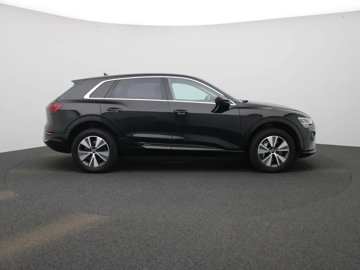 55 Quattro Advanced 408 PK | Navigatie | Adaptive cruise control | Apple Carplay | Android Auto | Camera | Stoelverwarming | Climate Control | Lichtmetalen Velgen |