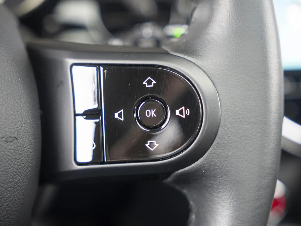 Cooper Yours leder | Panoramadak | Harman-Kardon