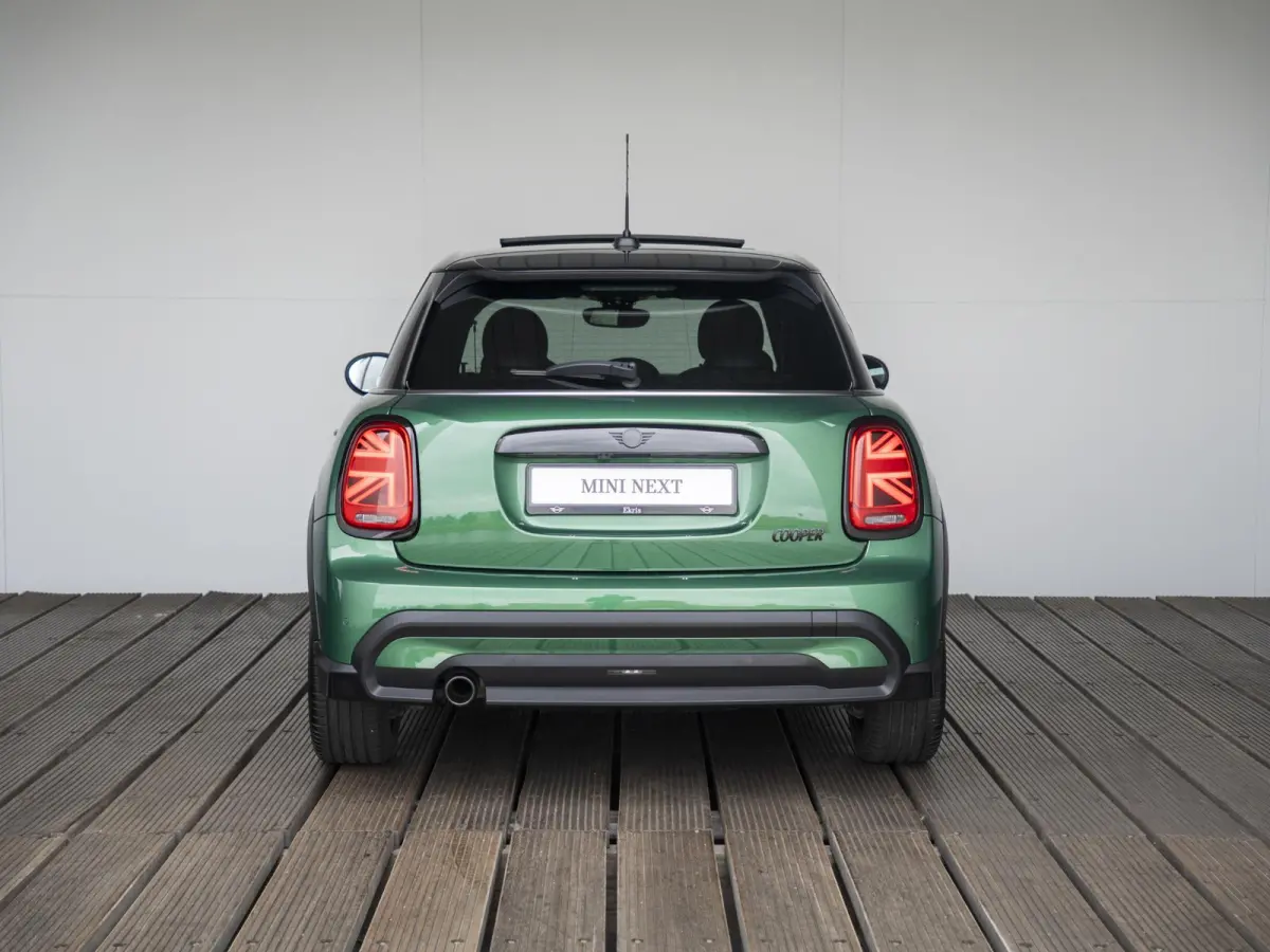 Cooper Yours leder | Panoramadak | Harman-Kardon