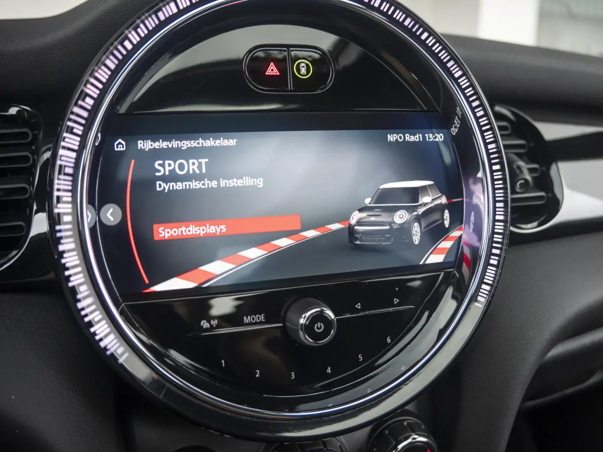 Cooper Yours leder | Panoramadak | Harman-Kardon