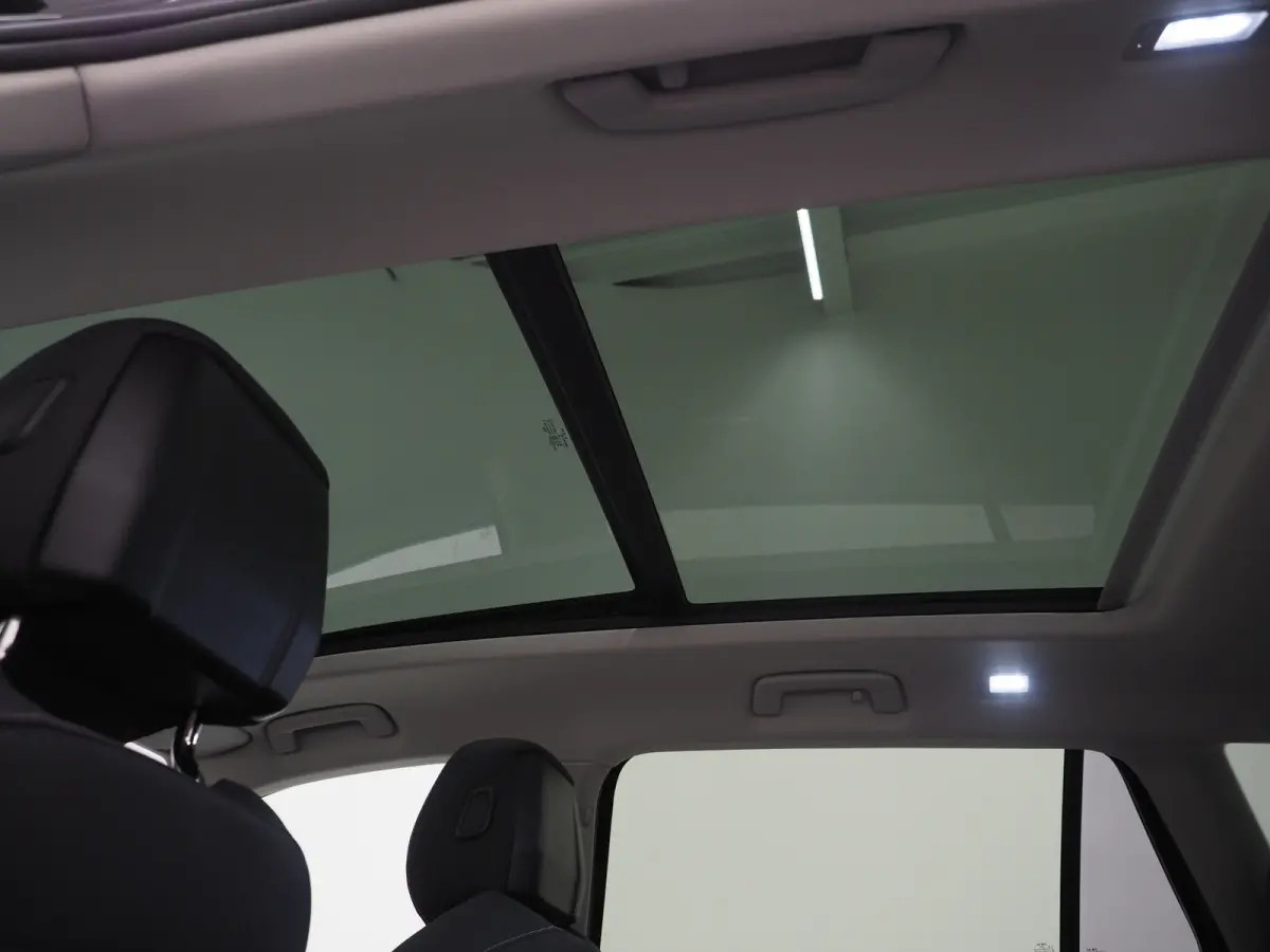 1.5 TSI PHEV 204PK | Panoramadak | HUD | Camera | Keyless | Adaptive Cruise | Dodehoek | Carplay
