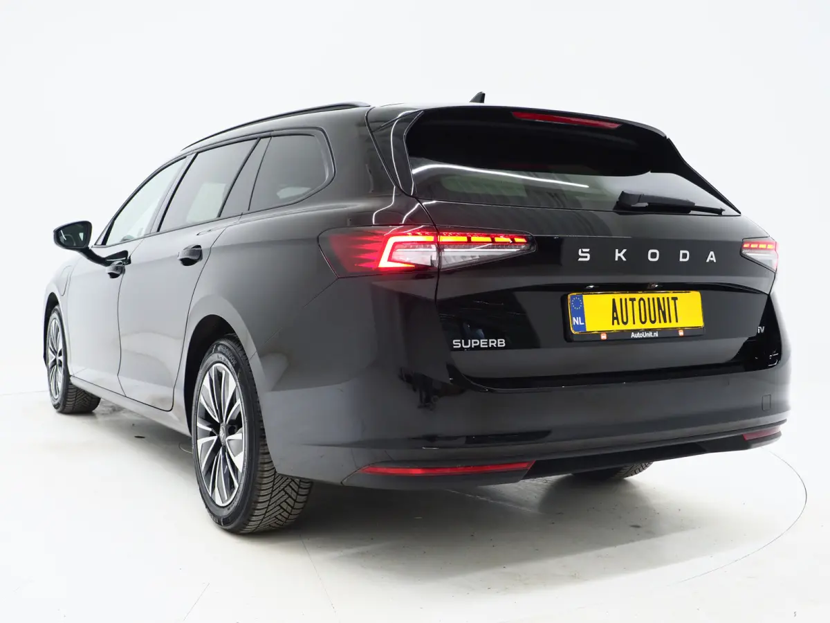 1.5 TSI PHEV 204PK | Panoramadak | HUD | Camera | Keyless | Adaptive Cruise | Dodehoek | Carplay