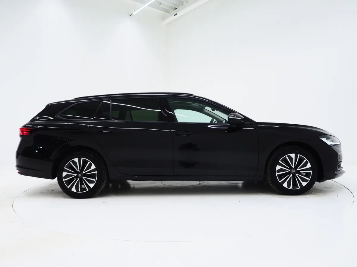 1.5 TSI PHEV 204PK | Panoramadak | HUD | Camera | Keyless | Adaptive Cruise | Dodehoek | Carplay