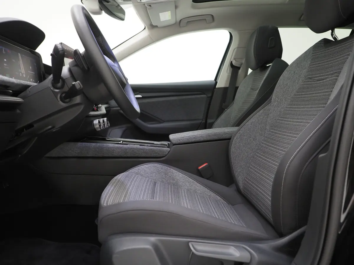 1.5 TSI PHEV 204PK | Panoramadak | HUD | Camera | Keyless | Adaptive Cruise | Dodehoek | Carplay