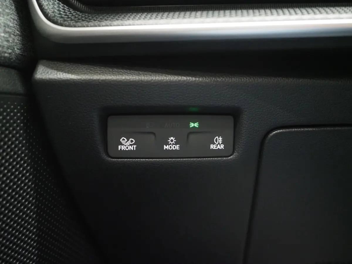 1.5 TSI PHEV 204PK | Panoramadak | HUD | Camera | Keyless | Adaptive Cruise | Dodehoek | Carplay