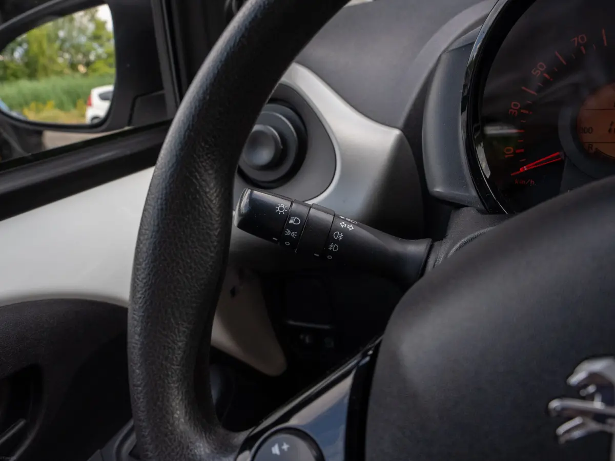 1.0 e-VTi Active Apple Carplay en BTW-auto I 1ste eig. I Airco I Carplay I BTW-auto I Dealeronderhouden I