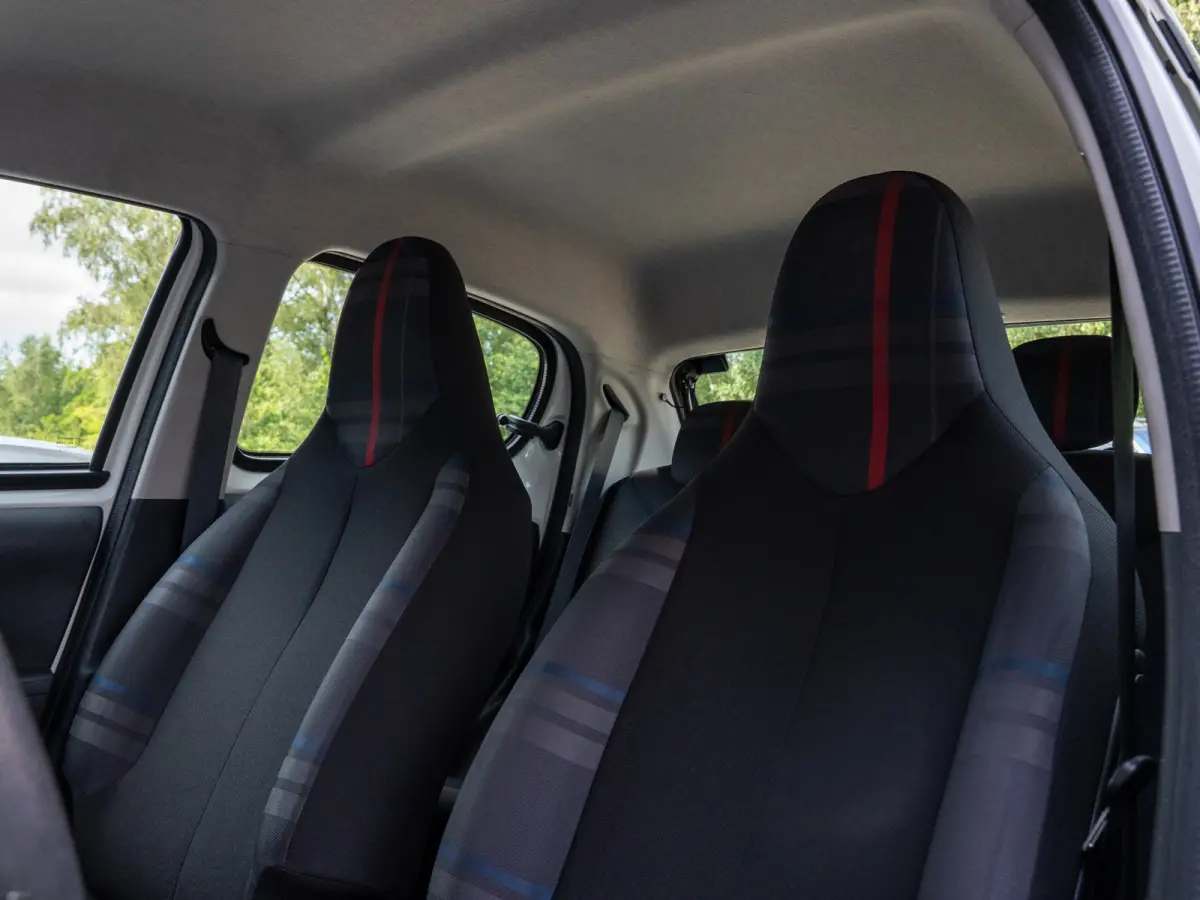 1.0 e-VTi Active Apple Carplay en BTW-auto I 1ste eig. I Airco I Carplay I BTW-auto I Dealeronderhouden I