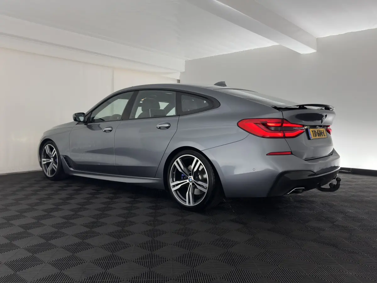 Gran Turismo 640i xDrive M-Sportpack High Executive Aut. *PANO | LEATHER | BOWERS&WILKINS | BLINDSPOT | MEMORY-PACK | NIGHTVISION | TOPVIEW | DIGI-COCKPIT | HEATED-COMFORTSEATS | HEAD-UP | A