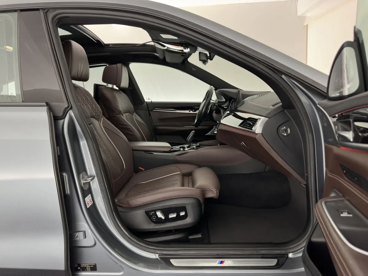 Gran Turismo 640i xDrive M-Sportpack High Executive Aut. *PANO | LEATHER | BOWERS&WILKINS | BLINDSPOT | MEMORY-PACK | NIGHTVISION | TOPVIEW | DIGI-COCKPIT | HEATED-COMFORTSEATS | HEAD-UP | A