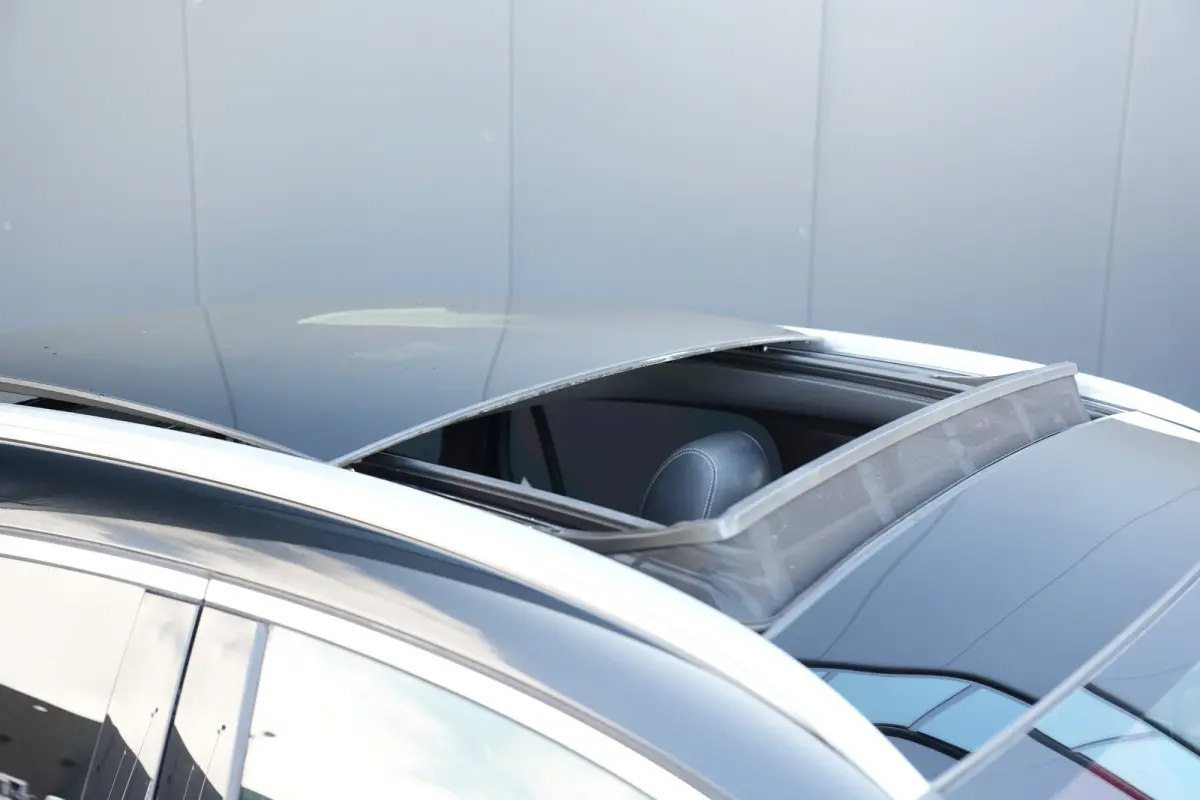 250 4MATIC 225pk AMG Line | Panoramadak | Trekhaak | Camera | Parkeersensoren V + A |