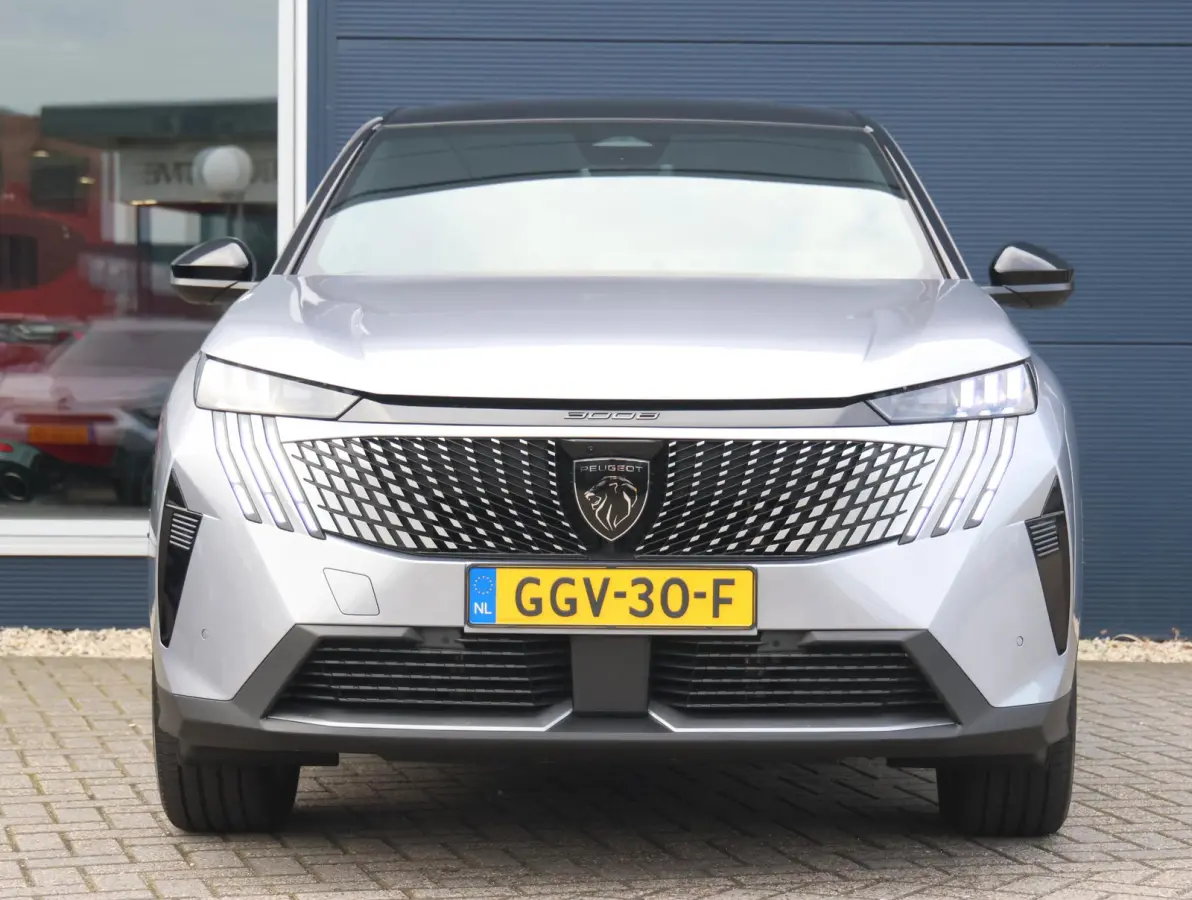 1.2 Hybrid 136 GT Automaat | Stoel-Stuurverwarming | Elektrische achterklep | Navigatie | 360 Camera | Apple Carplay & Android Auto