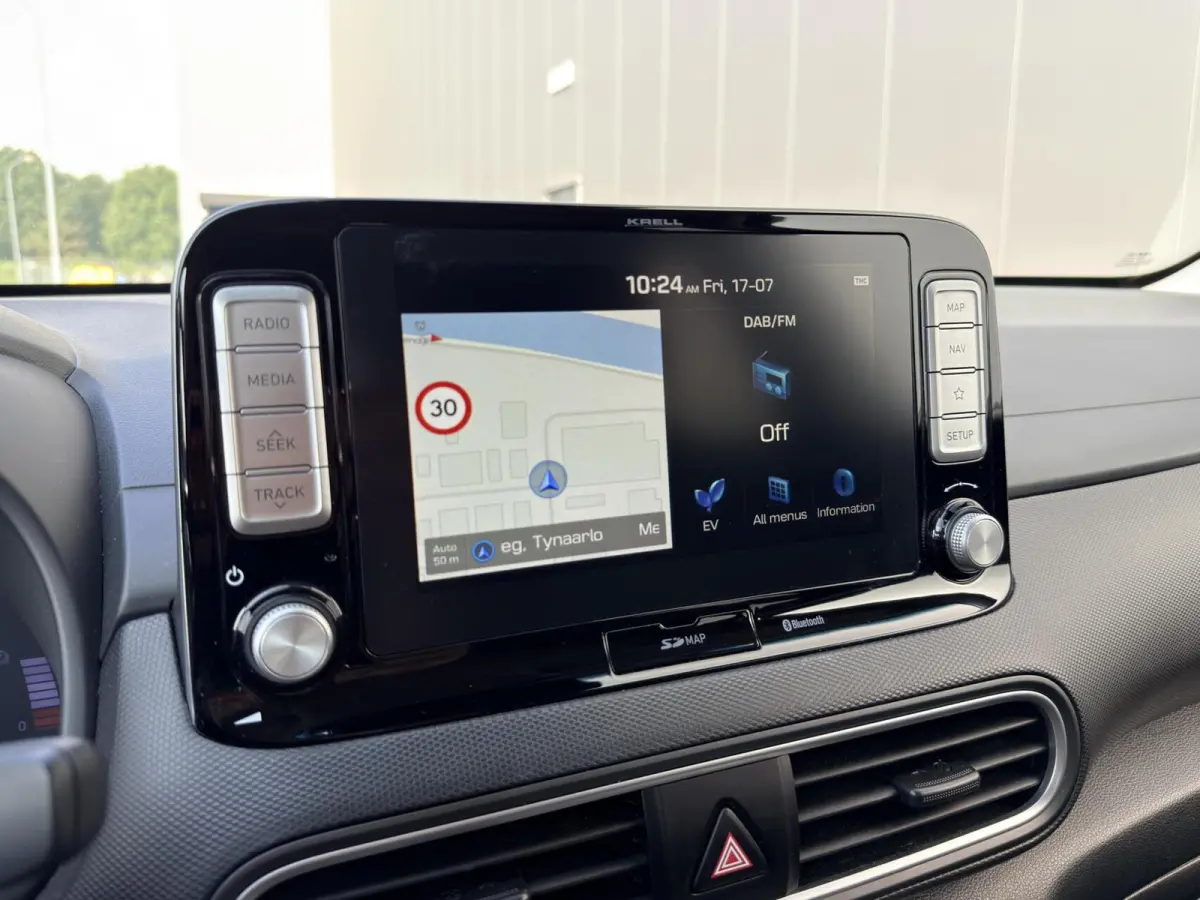 EV Premium 64 kWh Automaat|Carplay|Warmtepomp|Dealer OH|