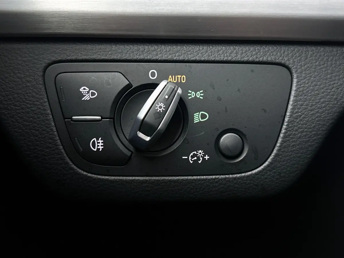 2.0 TFSI quattro Sport S Line Edition 252 PK | S-line | Automaat | Camera | Navigatie | Cruise Control | Climate Control | Lichtmetalen velgen | Audi Sound System | Stoelverwarming |