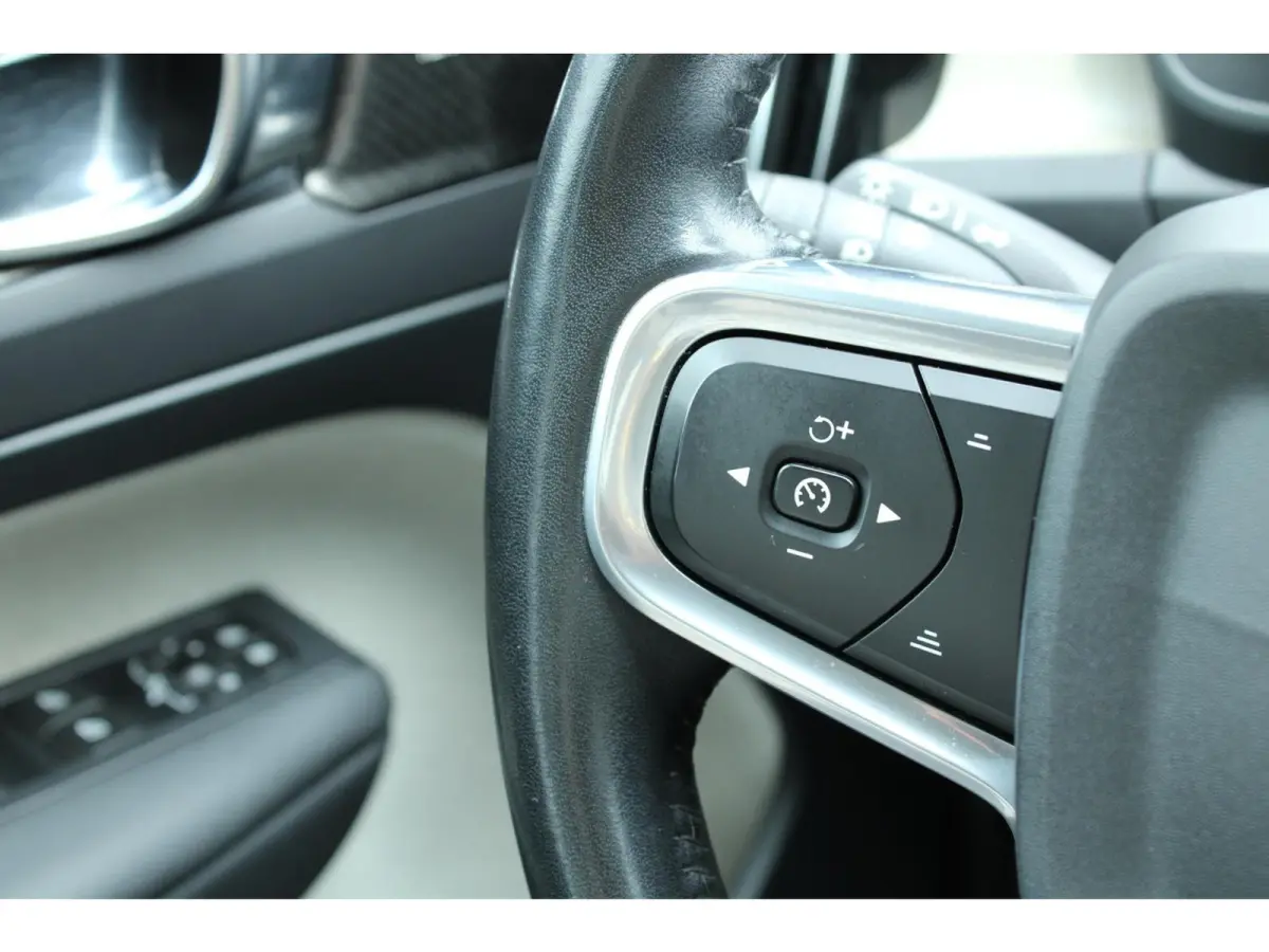 1.5 T3 Inscription | Stoel + Stuurwielverwarming | Harman & Kardon |  Parkeercamera |