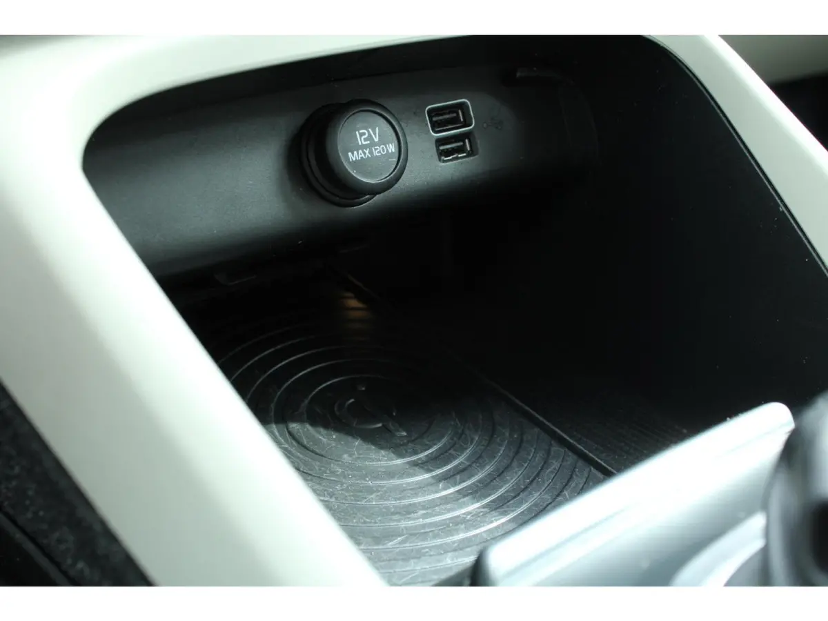1.5 T3 Inscription | Stoel + Stuurwielverwarming | Harman & Kardon |  Parkeercamera |