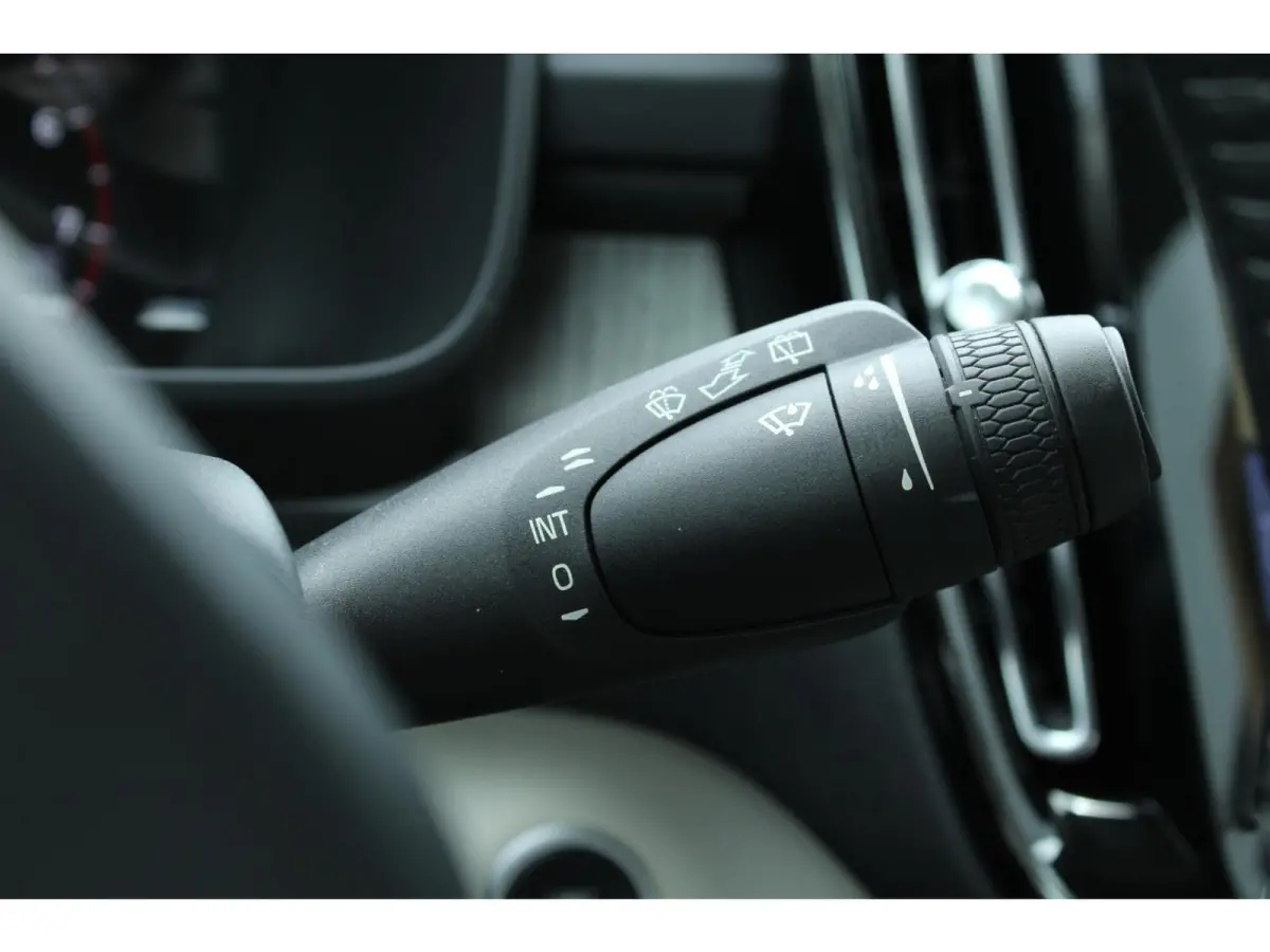 1.5 T3 Inscription | Stoel + Stuurwielverwarming | Harman & Kardon |  Parkeercamera |