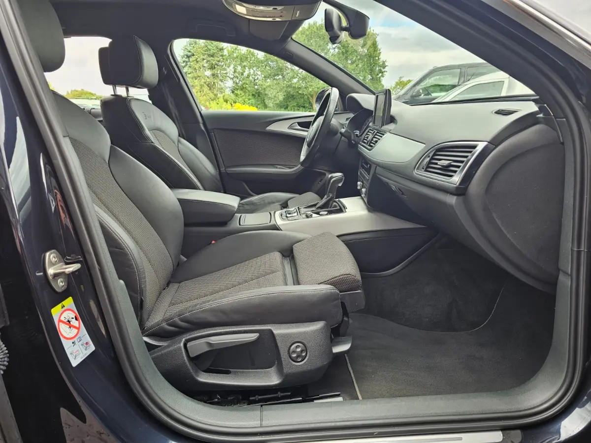 1.8 TFSI Ultra Advance Sport | Automaat | S-line | Navi | Elek. achterklep | Keyless | Sportstoelen | PDC voor + achter | Zwarte hemel |