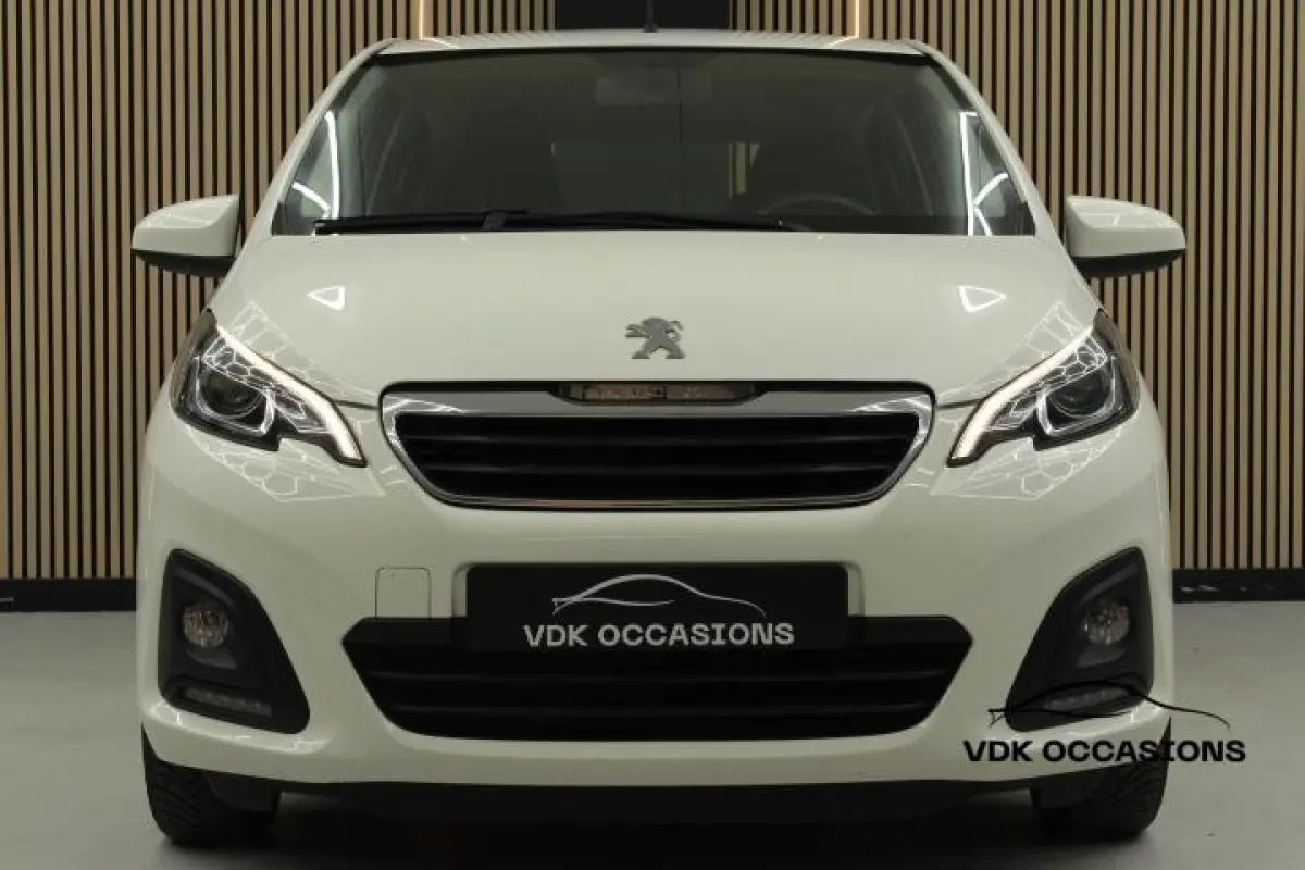 1.0 e-VTi Active |Carplay |Airco |LED |NAP!