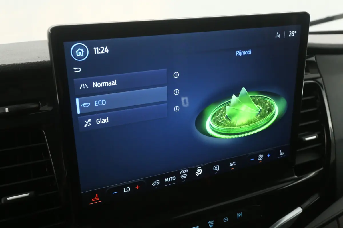 L3H3 68 kWh 184PK | Snelladen | SOH 95% | Clima | Camera | Cruise | 3 Zits | Carplay