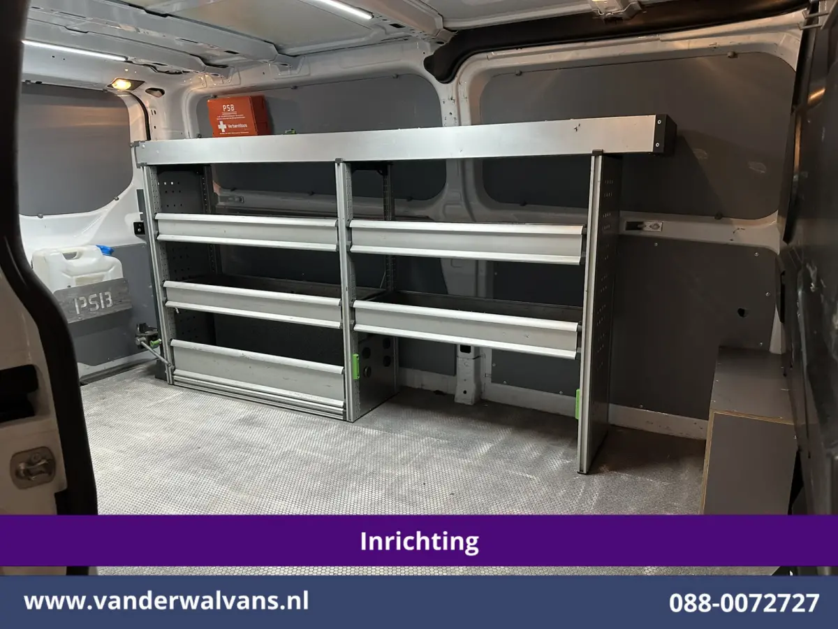 2.0 TDCI 130pk L2H1 inrichting Euro6 Airco | Camera | Apple Carplay | LED | Cruisecontrol Android Auto, Stoelverwarming, Verwarmde voorruit, Parkeersensoren, Bijrijdersbank, 2800kg trekvermo
