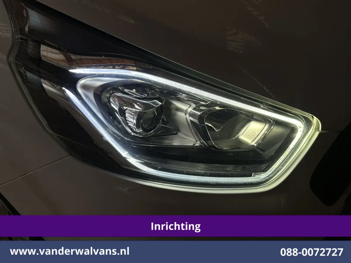 2.0 TDCI 130pk L2H1 inrichting Euro6 Airco | Camera | Apple Carplay | LED | Cruisecontrol Android Auto, Stoelverwarming, Verwarmde voorruit, Parkeersensoren, Bijrijdersbank, 2800kg trekvermo