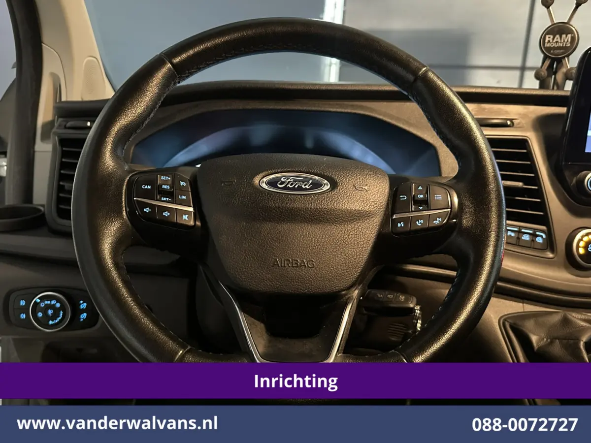2.0 TDCI 130pk L2H1 inrichting Euro6 Airco | Camera | Apple Carplay | LED | Cruisecontrol Android Auto, Stoelverwarming, Verwarmde voorruit, Parkeersensoren, Bijrijdersbank, 2800kg trekvermo